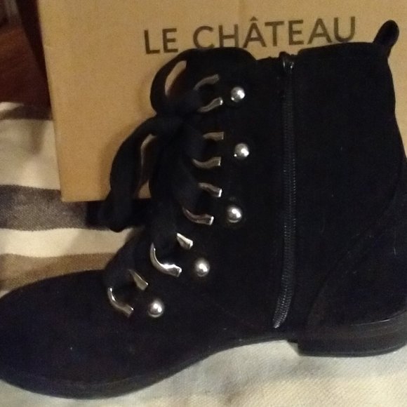 Le Chateau Black Suede Boots size 38 - Picture 3 of 6
